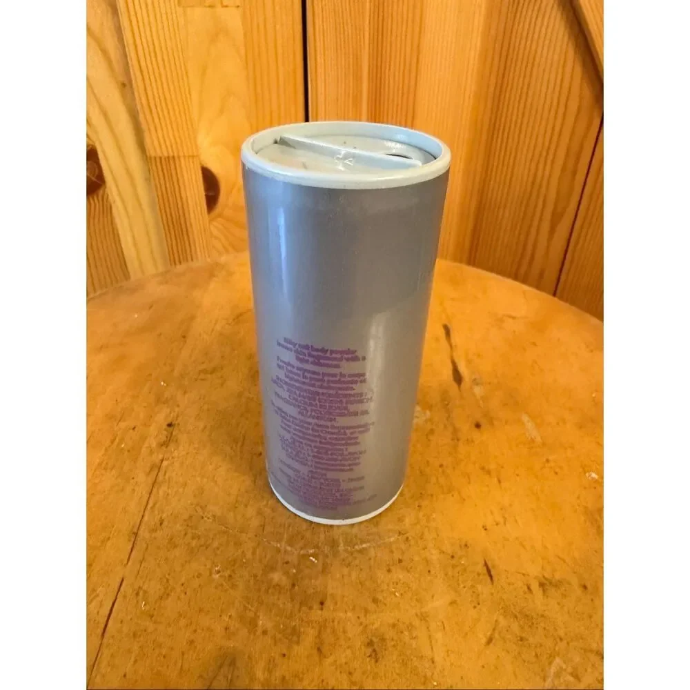 Odyssey shimmering body powder Avon 40 g 1.4 oz. New Sealed (7760)